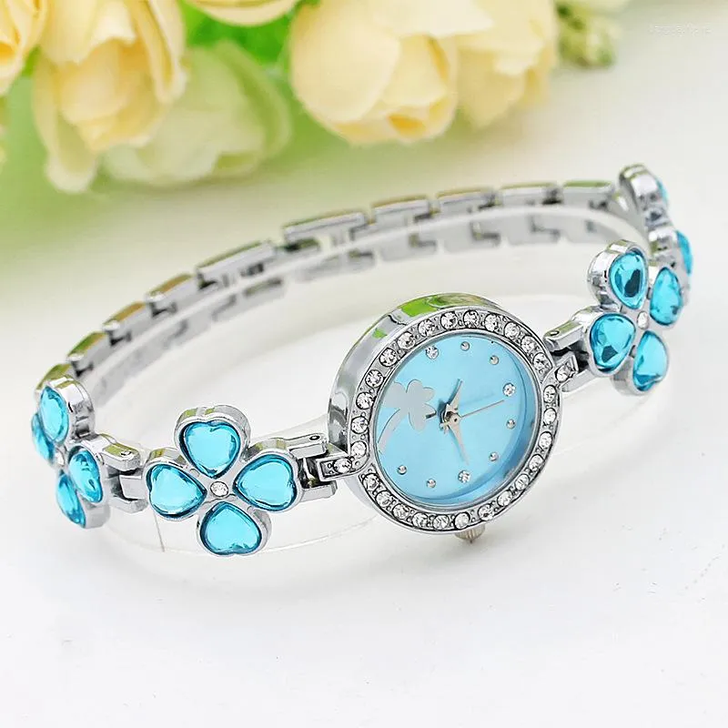 Wristwatches Four-leaf Clover Luxury Women's Fashion Quartz Watch Rhinestone Bracelet Ladies Gifts Dress