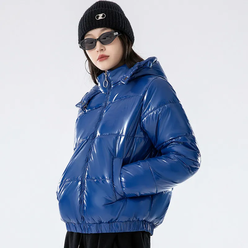Mulheres para baixo parka s 2023 coreano solto casaco com capuz feminino tendências de moda lazer rosto brilhante curto versátil inverno algodão acolchoado jaqueta 221231