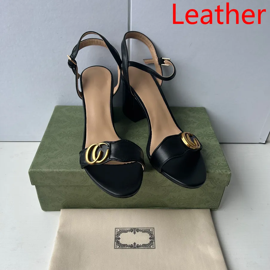 Каблуки с коробкой женской обувь дизайнерские сандалии качество подлинные кожаные сандалии высота каблука 7 см и 5 см сандальные пластырь -туфли на Top99 0032
