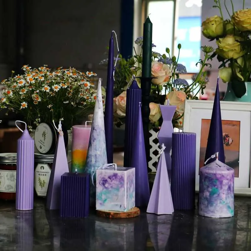 創造的な手作りの紫色の香りのキャンドルホームテーブル装飾飾りセットウェディングパーティーロマンチックなライトフレグランスピラーキャンドル0103
