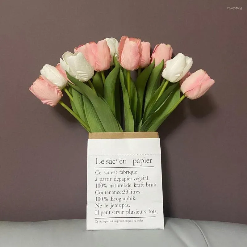 Kwiaty dekoracyjne 3PCS jedwabny tulipan sztuczny kwiat prawdziwy dotyk bukiet mokro uczucie fałszywy do wystroju ślubnego