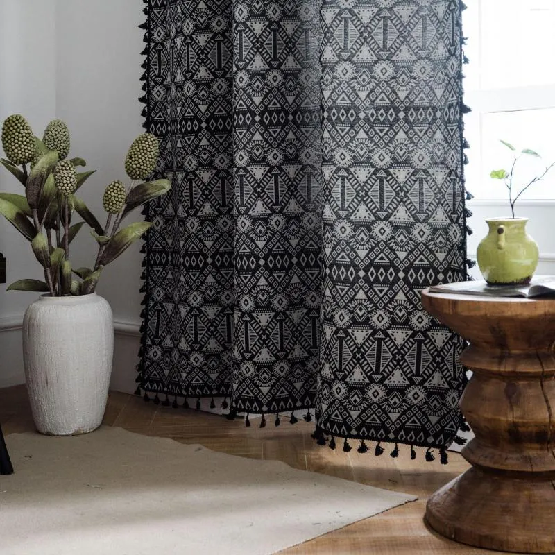 Gardin mode jacquard geometriska gardiner bohemiska svarta vita fönsterbehandlingar med tofs för vardagsrum sovrum nordiska kortinor