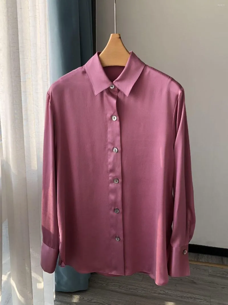 Blouses feminina Mulheres Blusa de seda rosa Retro Retro-peito de peito sólido Manga longa Lady Office Use Camisa de cetim macia 2023 cedo