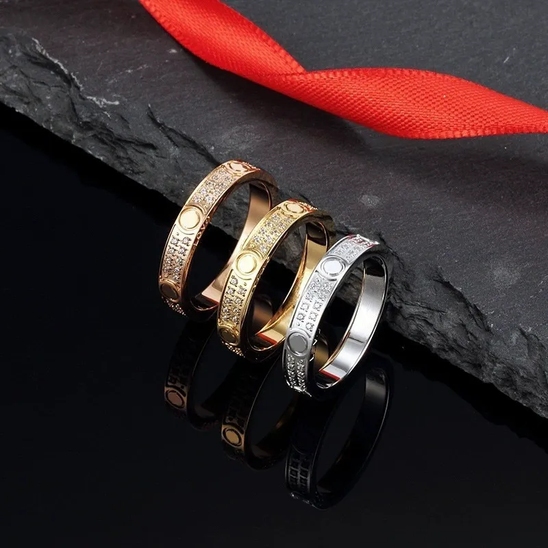 Nail designer ring Voor Dames/Mannen Gouden Ringen Carti Wedding Band Luxe Sieraden Accessoires Titanium Staal Verguld Vervaagt nooit Niet Allergisch Maat 5-11 17 kleur