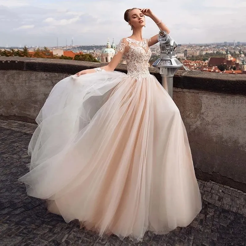Vintage Scoop Neck Lace Line Wedding Suknia długie rękawy aplikacje Iluzja suknie ślubne Tull Sweep