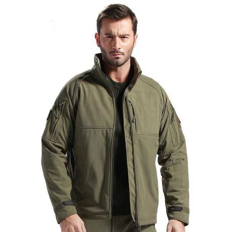 Outdoor Jackets Hoodies High quality Lurker Shark skin Soft Shell TAD V 4.0 Outdoor Military Tactical Jacket Waterproof Windproof Sports Army Clothing 0104