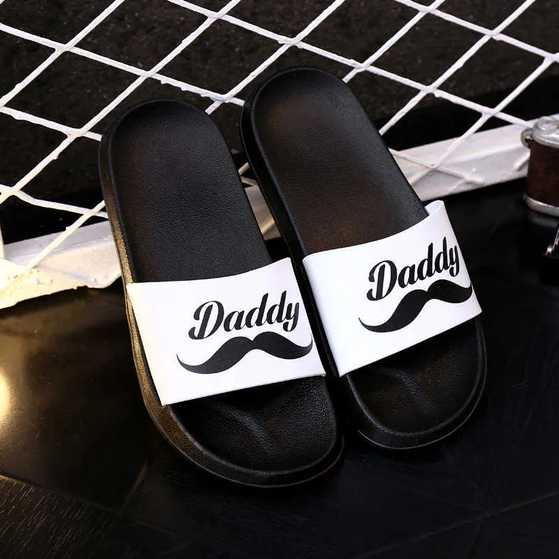 Slipper Sommer Familie passende Papa Mama Kinder Badezimmer Hausschuhe rutschfeste weiche Sohle Jungen Mädchen Baby Slipper Indoor Outdoor Wear Schuhe E72 T230302