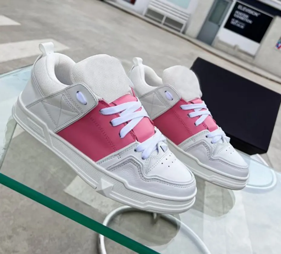 Dressy skate clearance shoes