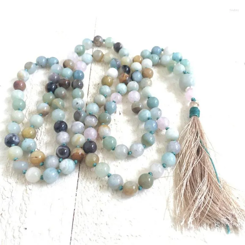 Hangende kettingen Amazoniet Rose Q-Uartz Mala-kralen met handgemaakte Tassel Neacklace 108 Kralen Traditionele handgeknoopte ketting yoga