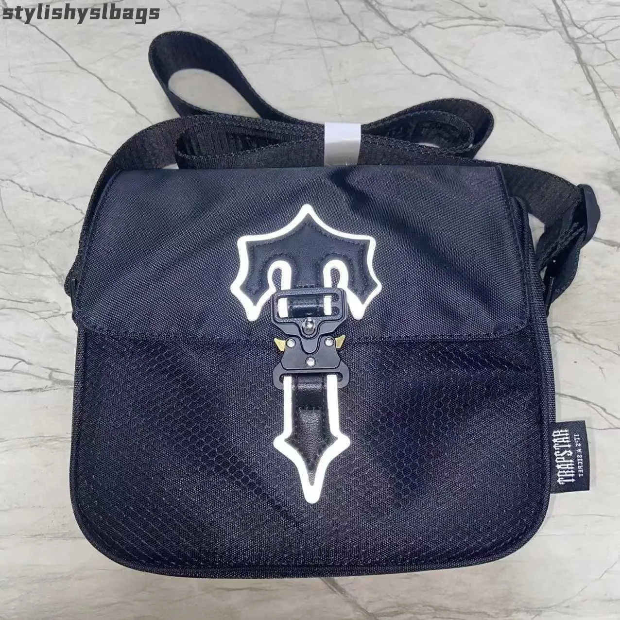 2023 Cross Body Trapstar Messenger Womens Mens Bag Trapstars Luxury