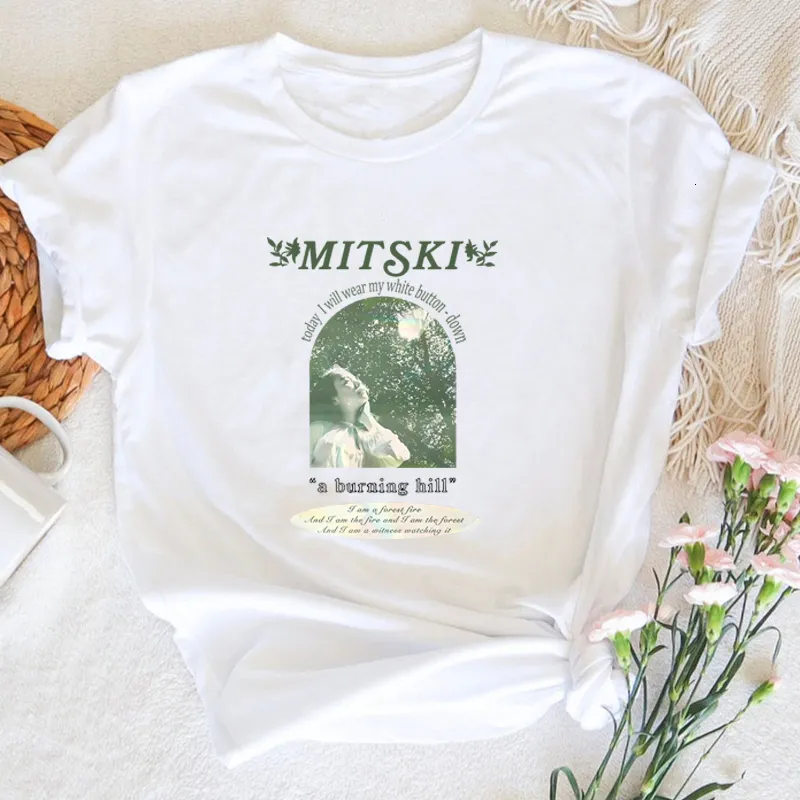 Kadın T Gömlek Mitski A Burning Hill T Shirt Grafik Baskı Yaz Turu Tshirt Kadın Pamuk Kısa Kollu Bayan Üstleri Tee Streetwear 230105