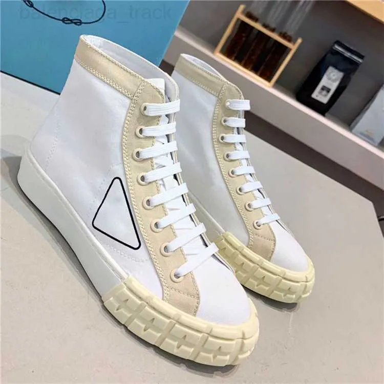 Designer Shoe Women Nylon Shoes Gabardine Canvas Sneakers Wheel Lady Trainers Loafers Platform Solid Heighten Shoe With Box High 5A Quality 10Q1