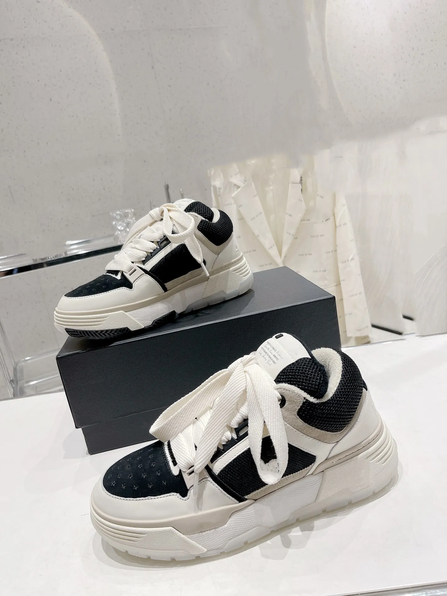 Dior B23 Oblique Low High Top Sneakers With Wholesale Cheap Price | High  tops, High top sneakers, Dior