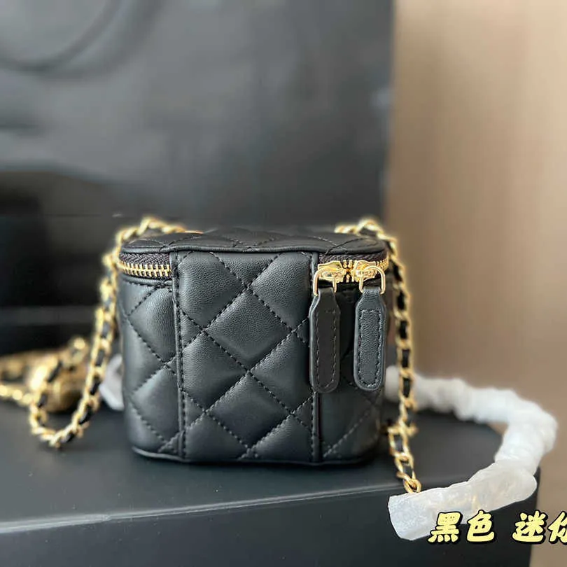 Ladies Handbag New Arrvial Wholesale Designer Tote Handbag Designer Bag  OEM/ODM Handbag - China Lady Handbag and Handbag price | Made-in-China.com