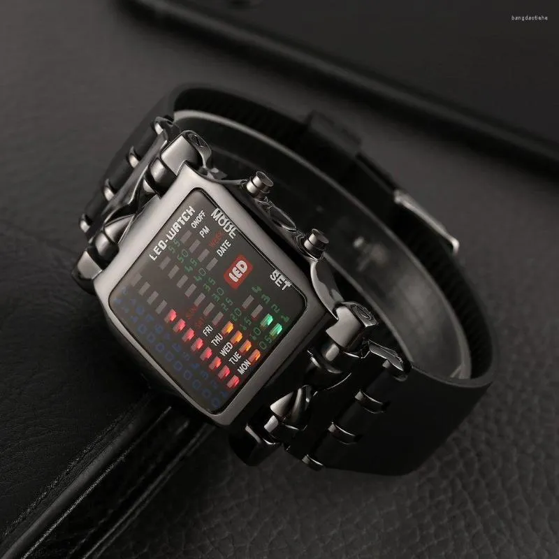 2023 Fashion LED Digital Sports Led Wristwatch For Men And Women