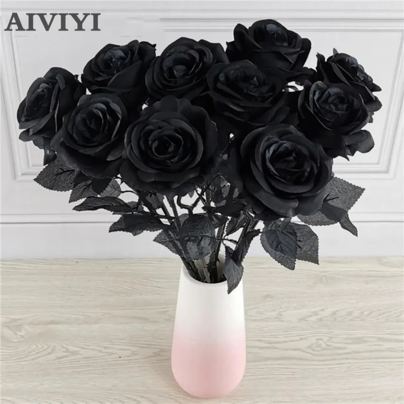Obiekty dekoracyjne figurki 5pcs 8 9cm jedwabny czarna róża sztuczna głowica kwiatowa bukiet domowy salon chwast do dekoracji Chritmas Rok 230104