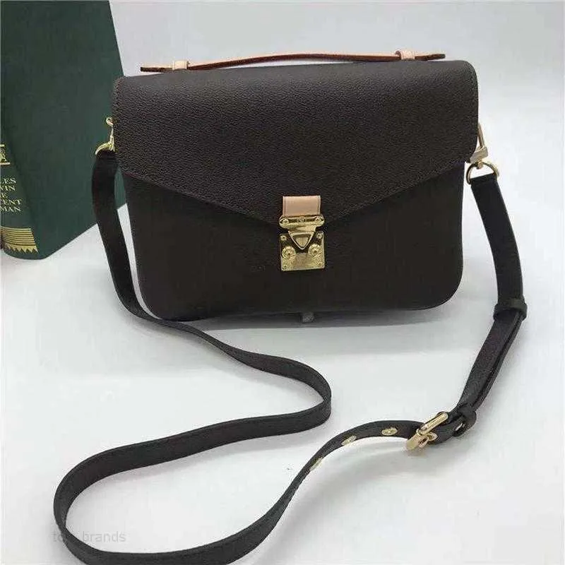 2023 Diseñadores de lujo Bolso cruzado Bolso de mujer Bolsos de mensajero Oxidando Cuero Elegante Bolsos de hombro Bolso cruzado Tote M44875 M41487 Top