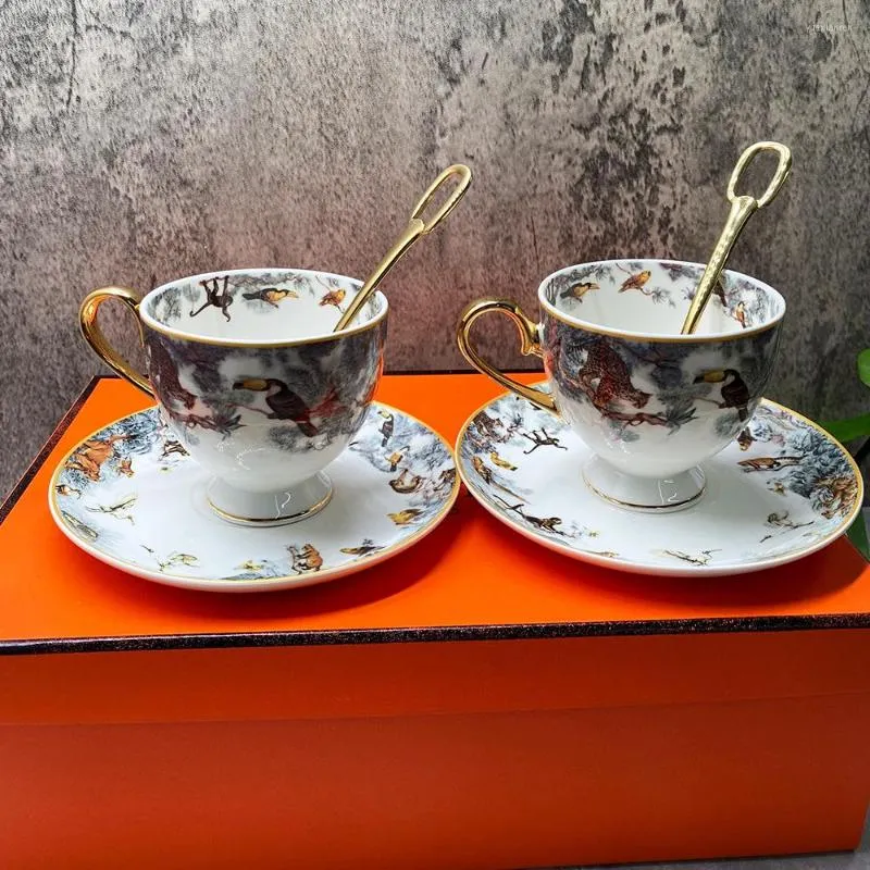 Cups Saucers High Quality Bone China Coffee And Tableware Plates Afternoon Tea Drinkware With Gift Box Spoon