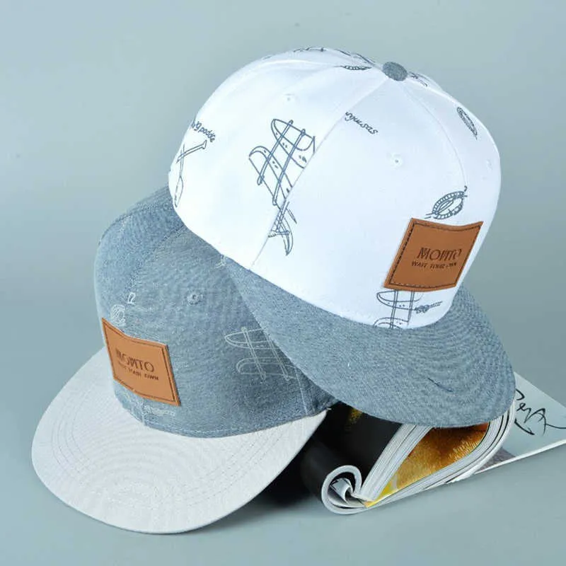 Snapbacks 2021 Nouveau chapeau en denim de coton apposé des lettres en tissu décontracté graffiti frais casquettes de relance pour femme hommes os hip hop casquette de baseball 0105