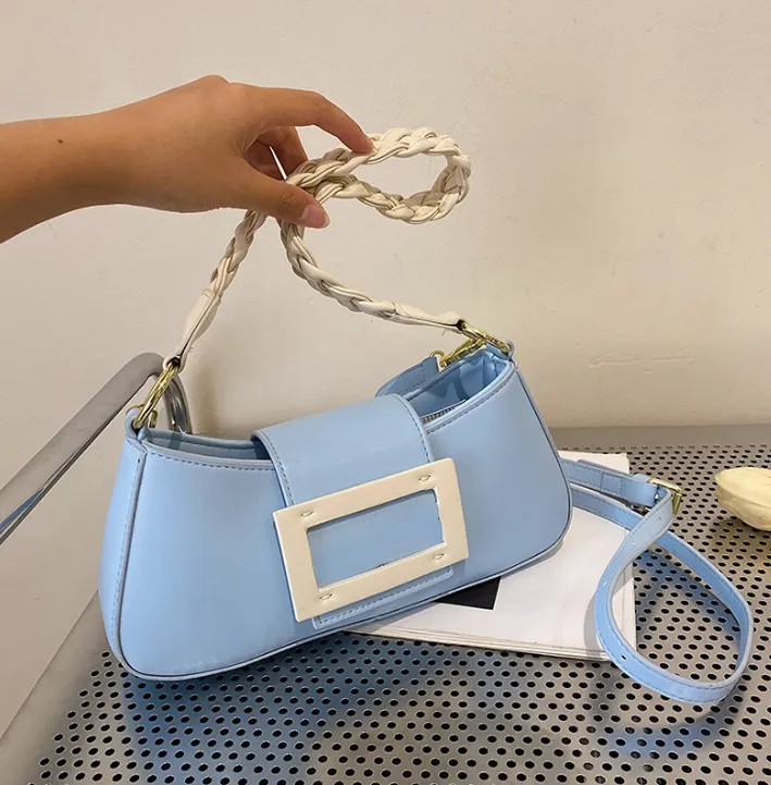 Taşınabilir yumuşak deri çanta kadınlar yaz yeni moda dokulu küçük kare çantalar internet sıcak rahat omuz messenger çanta