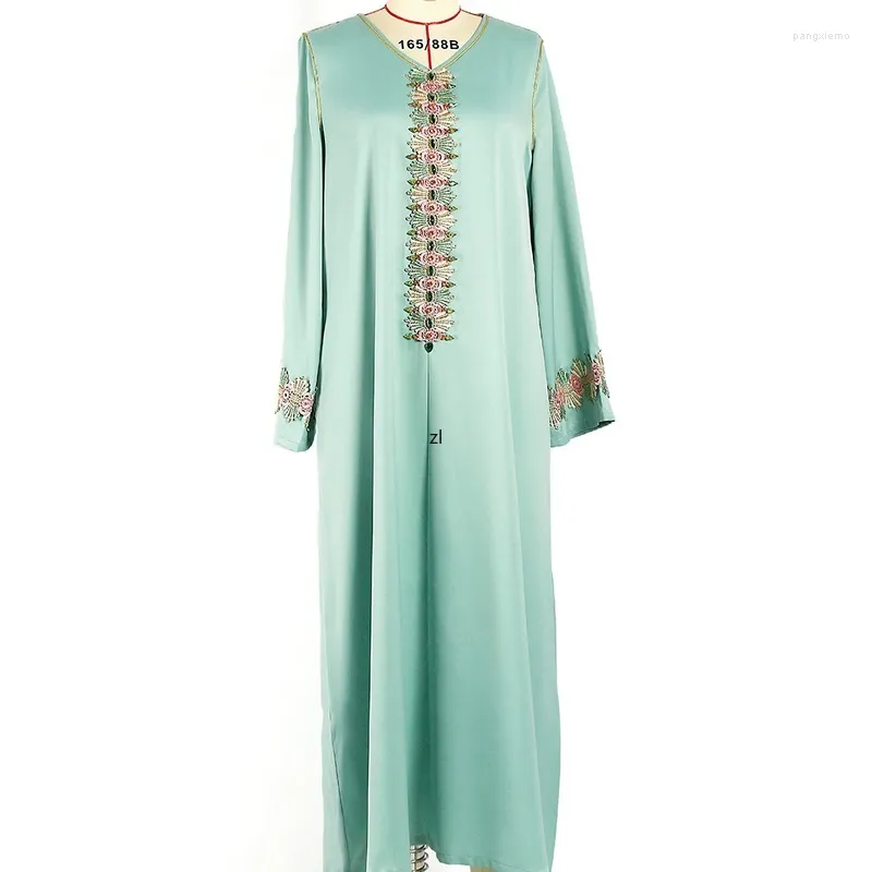 Etniska kläder broderier applikationer kaftan klänningar kvinnor 2023 satin jalabiya marockansk kaftan arabiska muslimska dubai islam abaya mantel eid