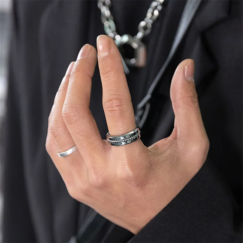 INS Titanium Steel Rotating Chain Ring Plain Ring Slät ansikte Par Hip Hop pekfinger All-Match smycken Tillbehör