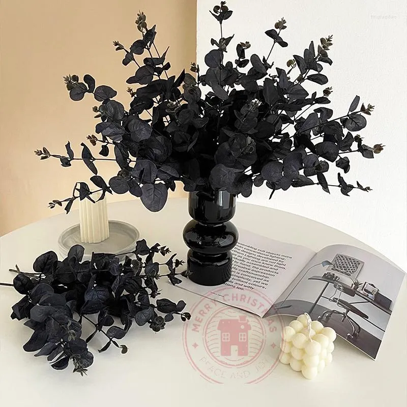 Dekorativa blommor 34 cm svart eukalyptus konstgjord används för rumsdekoration Desktop jul och årsdekor