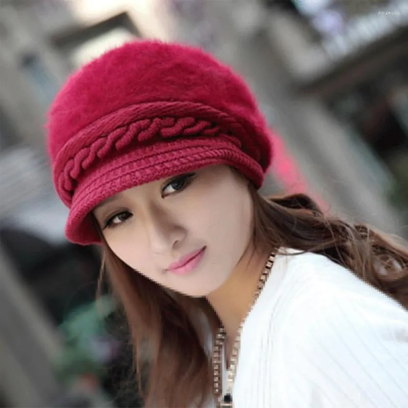 Berretti Trendy Women Thermal Knitted Hat Beret Cap Gift Stile semplice Tenere al caldo