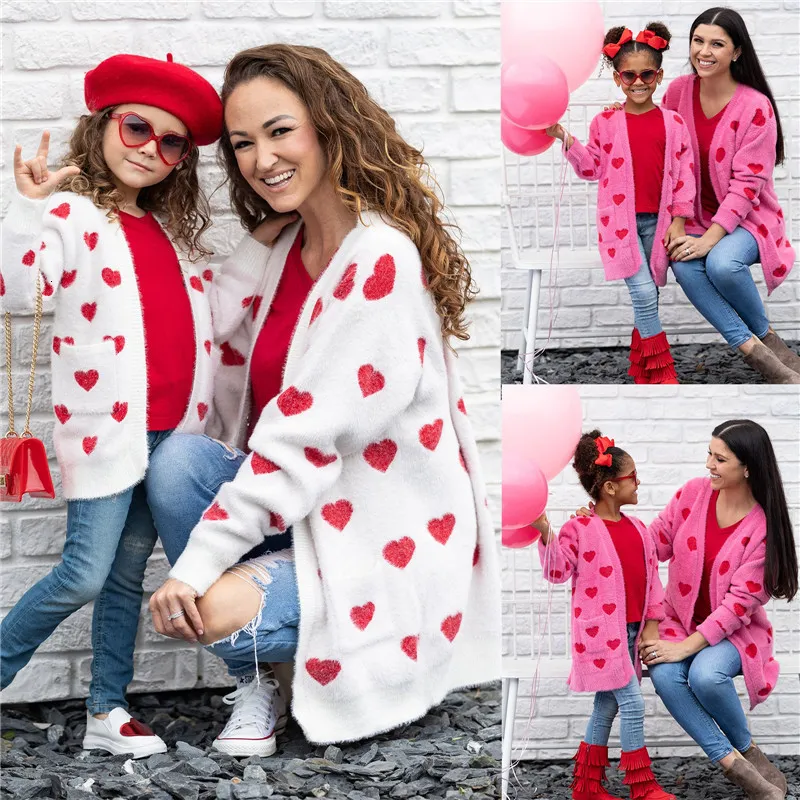 Ensembles de vêtements mère et fille cardigan famille correspondant Saint Valentin pull à manches longues ouvert devant coeur avec poches manteau d'automne 230105