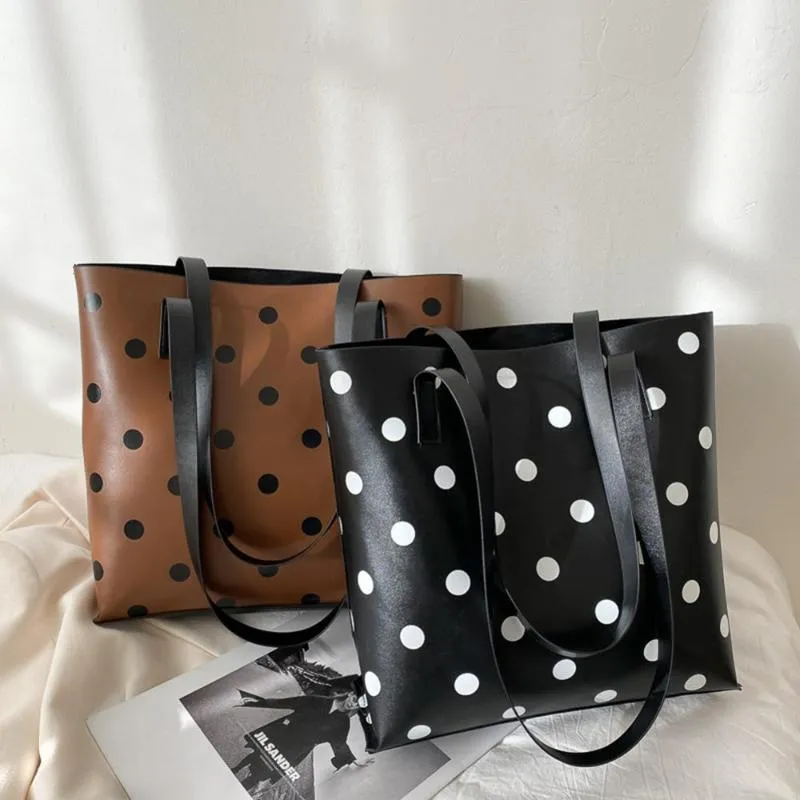 Abendtaschen Polka Dot PU Leder Einfach Einkaufen für Frauen 2023 Koreanische Mode Schulter Damen Reisehandtaschen Geldbörsen