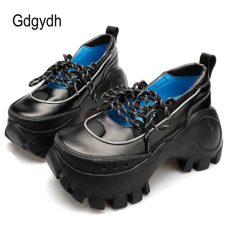 Stivali Gdgydh 2022 Primavera Estate Donna Chunky Sneakers Tacchi nascosti Altezza crescente Donna Casula Scarpe Spesse Suola morbida di alta qualità 221215