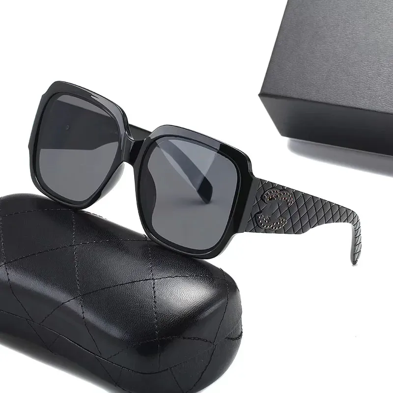 Fashion luxury sunglasses Travel men's and women's 7790 large frame sunglasses without box