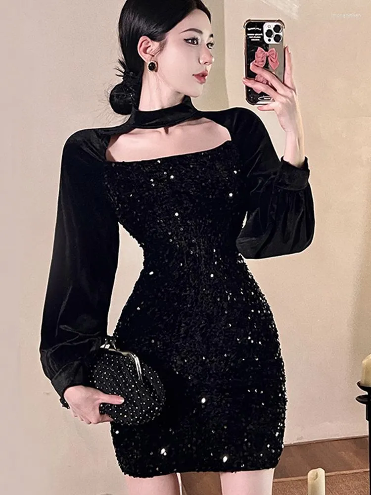 Casual Dresses Party Dress Black Luxury Shining Bling paljetter O-Neck Långärmning Slim BodyCon Nightclub 2023 Spring Fashion