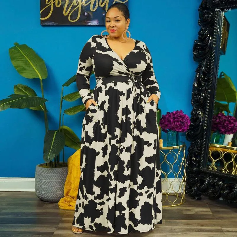 Plus size jurken elegant voor vrouwen 2023 herfst koe print lange mouw sexy avond feestjurken mode v nek outfit