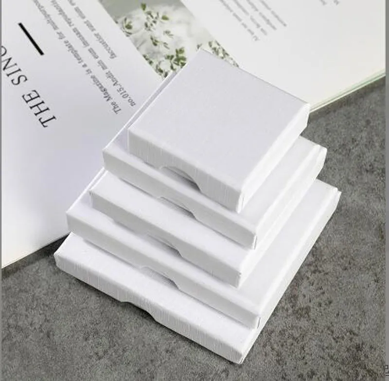 1,5 cm cienkie białe kartonowe pudełka biżuterii Pakiet Pakiet na Boże Narodzenie Walentynki Naszyjnik