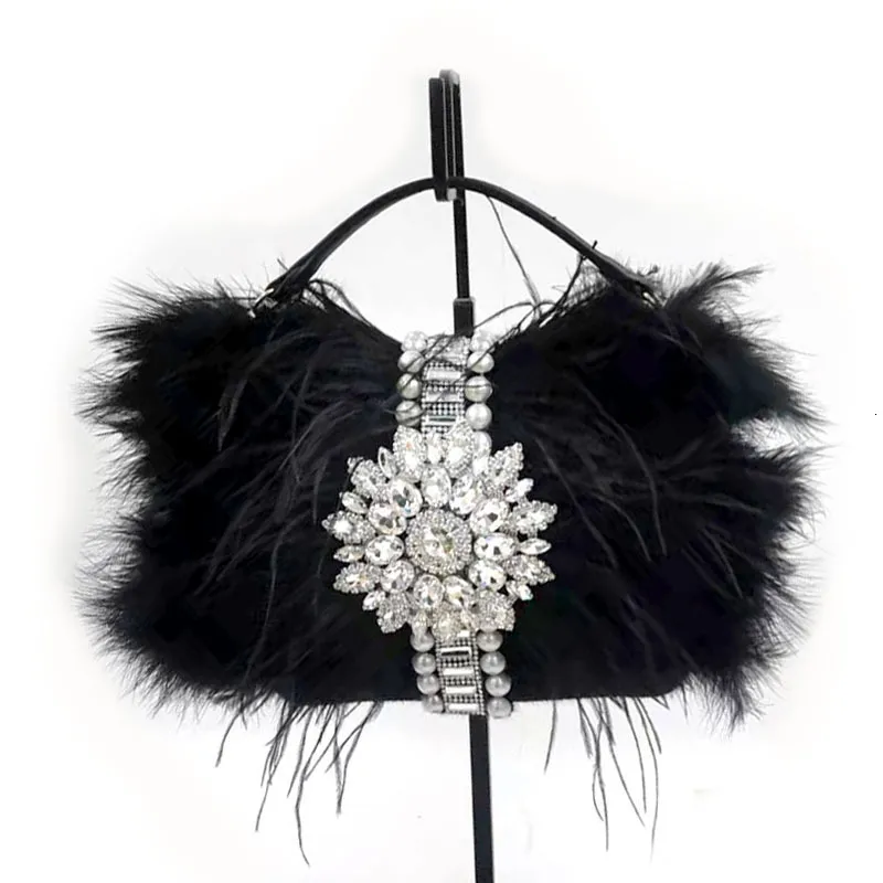 Sacs de soirée de luxe réel plumes d'autruche sac à main femmes pochette sac à main diamant femmes fête pochette 230106