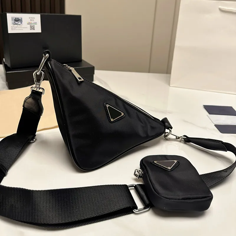 Męskie designerskie piterki talia torba z etui damskie Teddy Bumbag Crossbody torby na ramię moda nerka torebki torebka na monety 2301071D