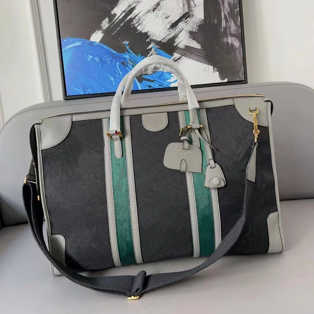 Tasarımcı Duffle Bags Kırmızı ve Yeşil Çizgiler Holdalls Duffel Bag Bagaj Hafta Sonu Seyahat Çantaları Erkek Kadın Bagajlar Seyahatler Çanta Tote328n