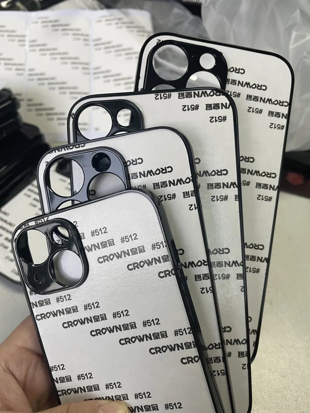 Gummi TPU -fodral för iPhone 14 Plus 14 Pro Max SubliMation Heat Press Print Telefonfodral med aluminiumplatta 100 stycken parti