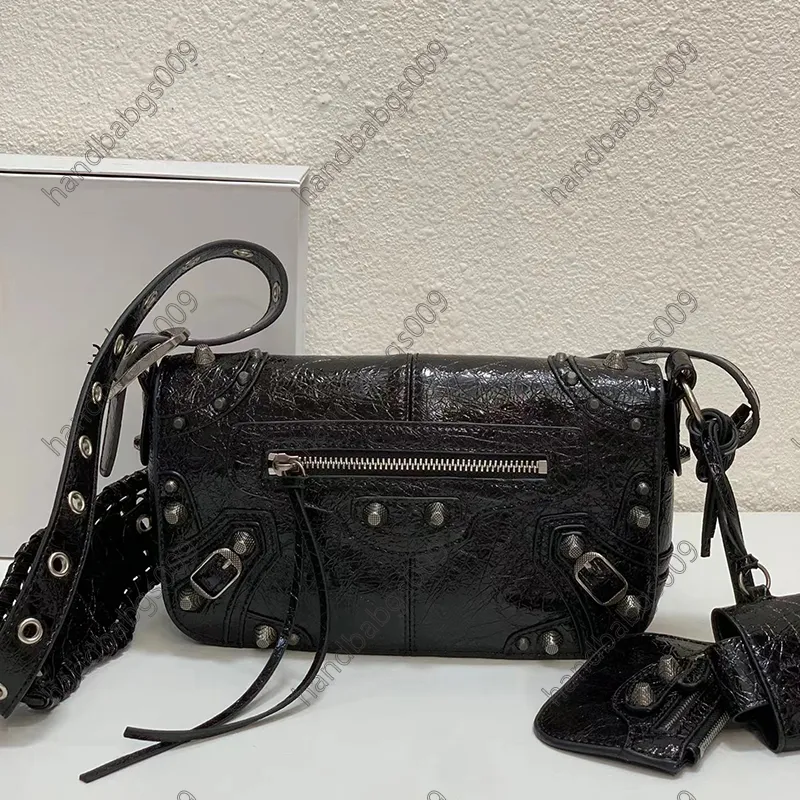 Borse a tracolla da donna Designer in vera pelle Le Cagole Borsa da moto lady Luxury Fashion nero Borse con rivetti a tracolla Stesso stile per borse a tracolla da uomo e da donna