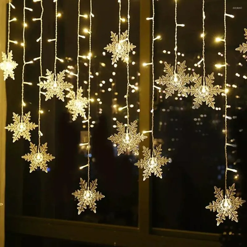 Strängar LED SNOWFLAKE ISCICE LAMP Fairy Curtain String Lights Christmas Year Garland Lighting Home Wedding Window Decor EU Plug