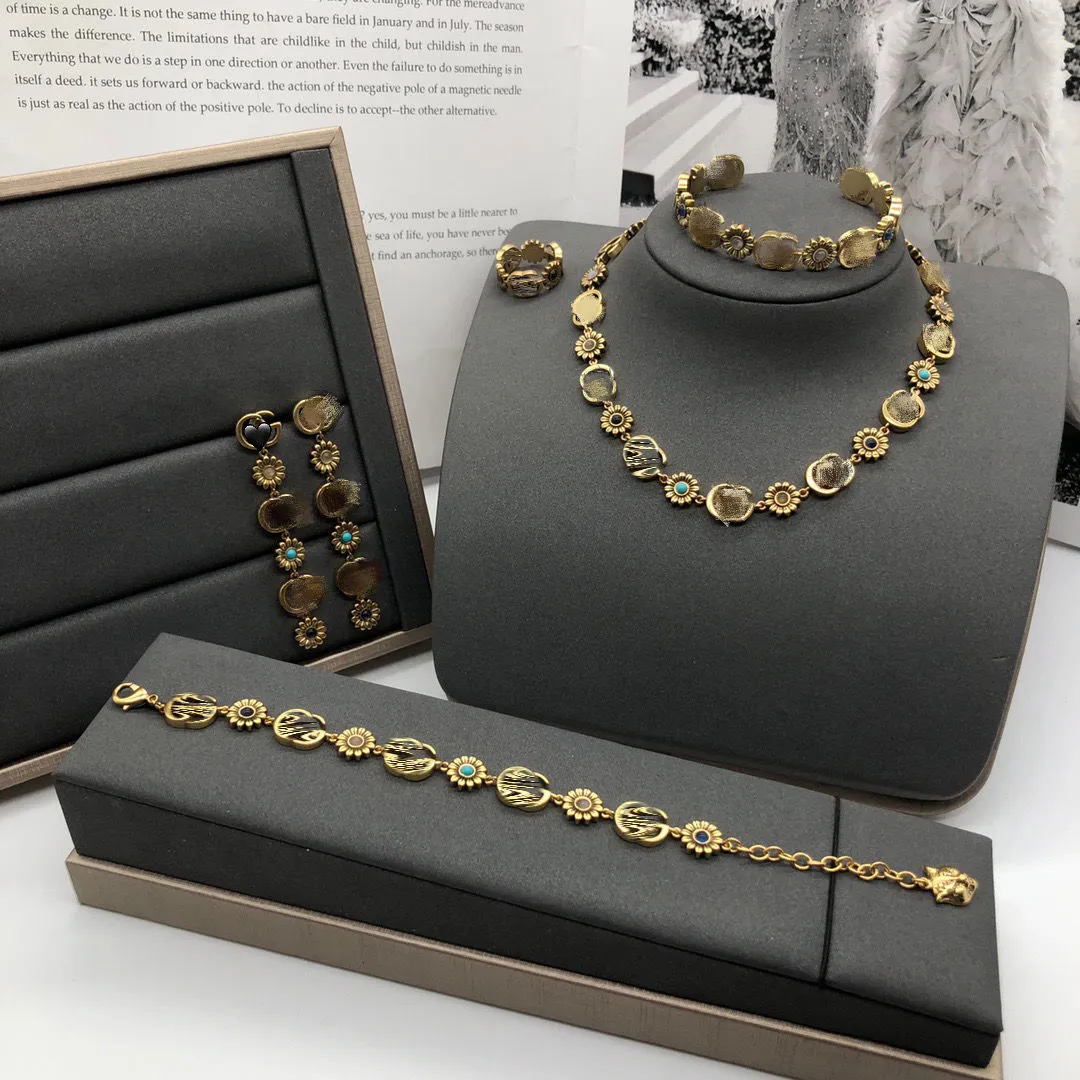 Designer de marque Bracelet Collier Pour Femmes en alliage de luxe Bracelets Collier définit la mode Nature avec boîte ff14