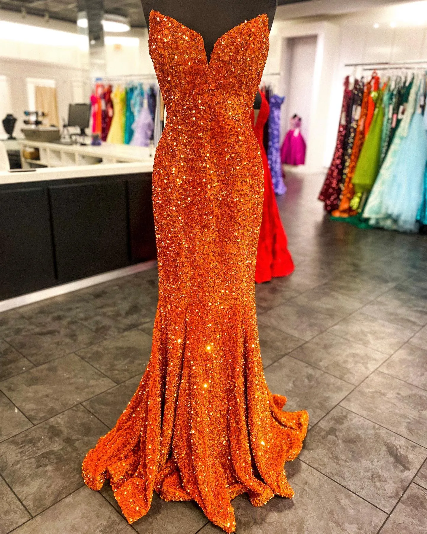 Robe Cocktail Pailllettes Orange Riva Designs Taille 6 - Robe De Soirée Longue Formelle - Neuf Avec étiquette