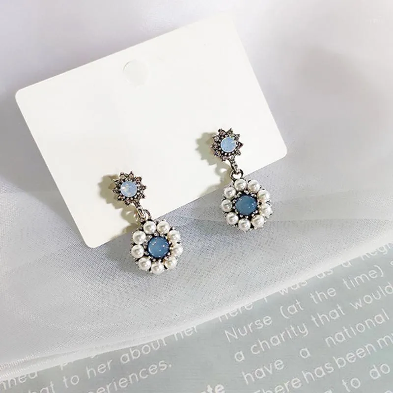 Dangle Earrings & Chandelier South Korea East Gate Gorgeous Wind Baroque Blue And White Crystal Pentagon Square Drill Long Ear Nails1