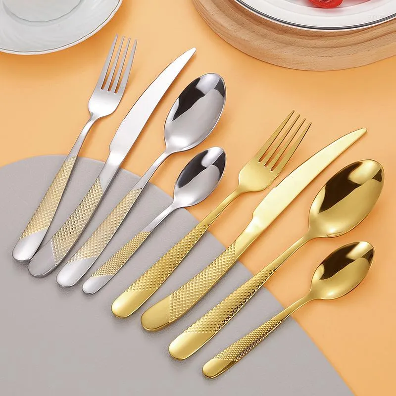 Conjuntos de utensílios de jantar 16pcs talheres portáteis Conjunto