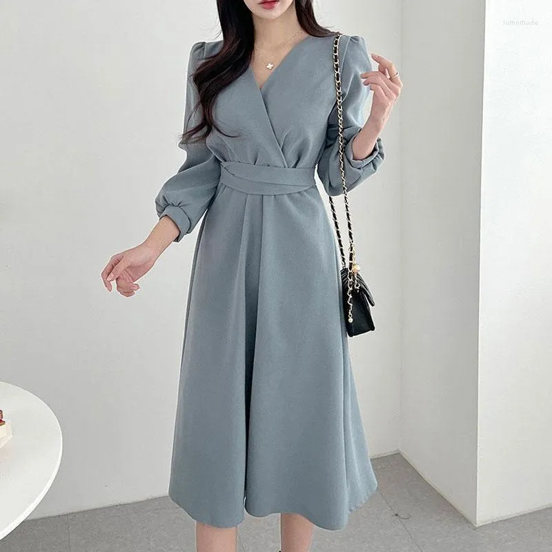Casual jurken Koreaanse mode elegant ol a-line jurk vrouw cross v nek lange mouw back veter-up kantoor midi vrouwelijke druppel