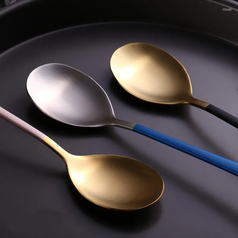 Utensílios de jantar coreanos 304 aço inoxidável Tabela de mesa de mesa ouro banhado a ouro Sopa diária