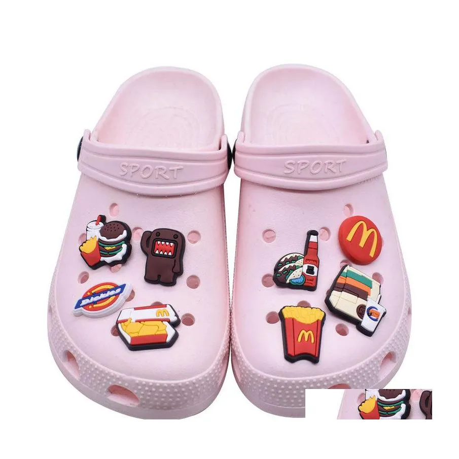 Ayakkabı Parçaları Aksesuarlar Tahminler Toptan Çocukluk Anıları Hamburger Karikatür Croc PVC Dekorasyon Toka Yumuşak Kauçuk Clog Hızlı Damla DHGHP