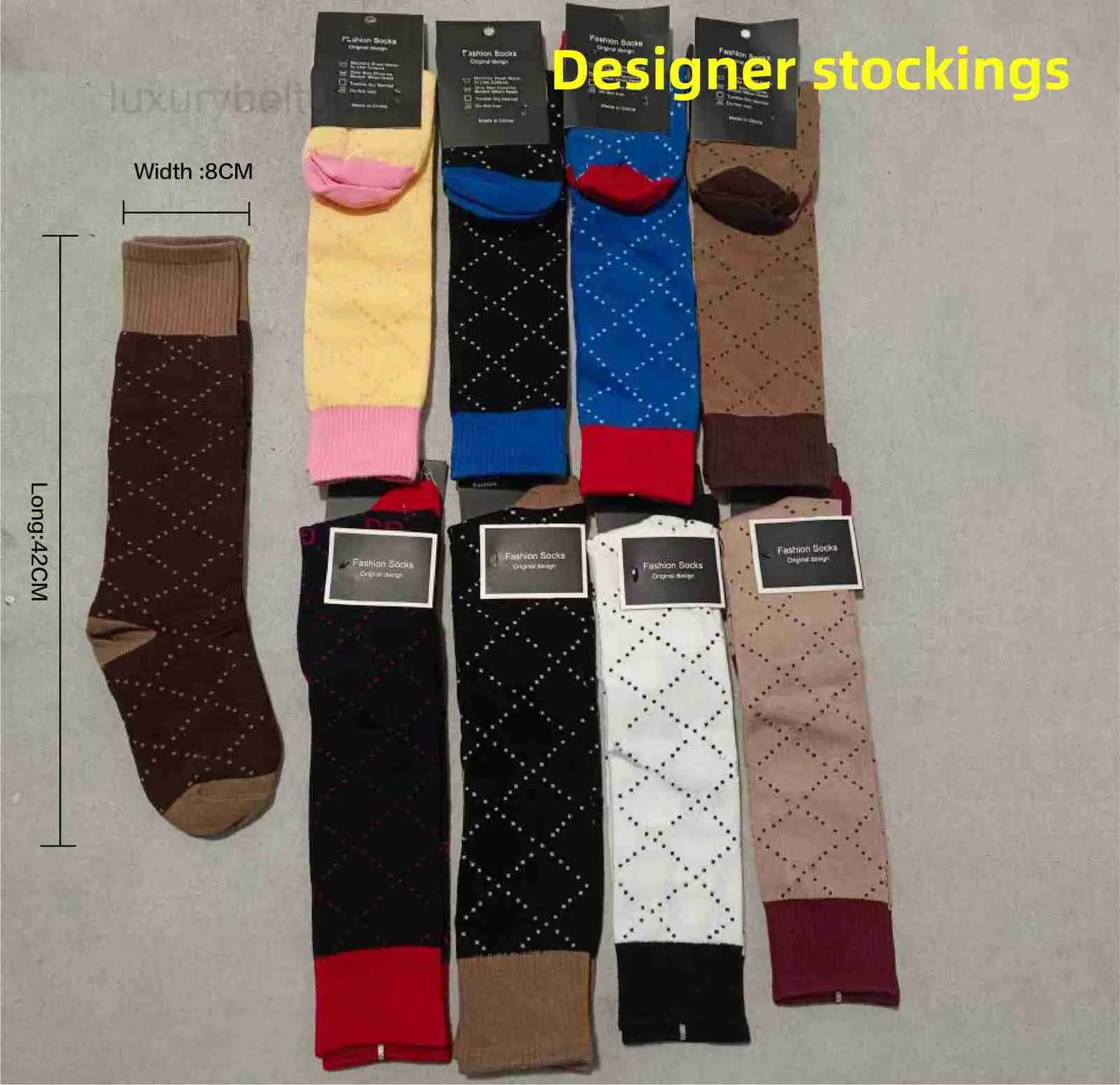 Herrstrumpor designer grossistkvinnor strumpor ren bomull 9 färger sport basket löpning sockningar brev g tryck akhg