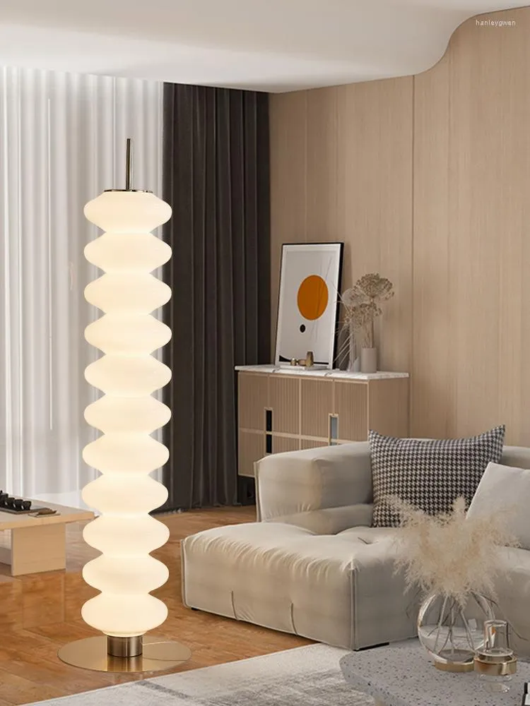 플로어 램프 북유럽 램프 창조적 인 유리 전등 쉐이드 디자인 밤 조명 LED 침대 옆 침실 거실 거실 장식 조명